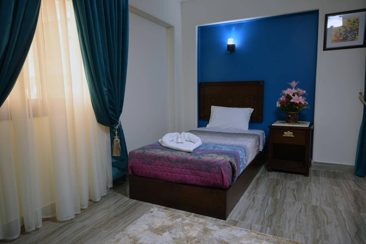 Amin Hotel Cairo Exterior photo